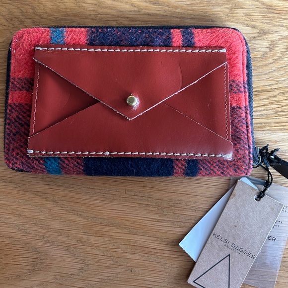 KELSI DAGGER BROOKLYN - Northside 
large plaid wallet - Picture 2 of 7
